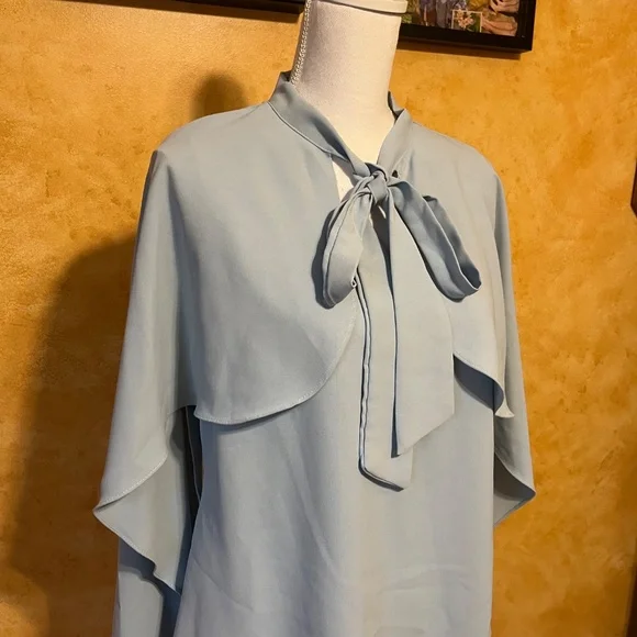 Chicwish - Light Blue Bowknot Cape Sleeves Blouse- Size M - Picture 11 of 12